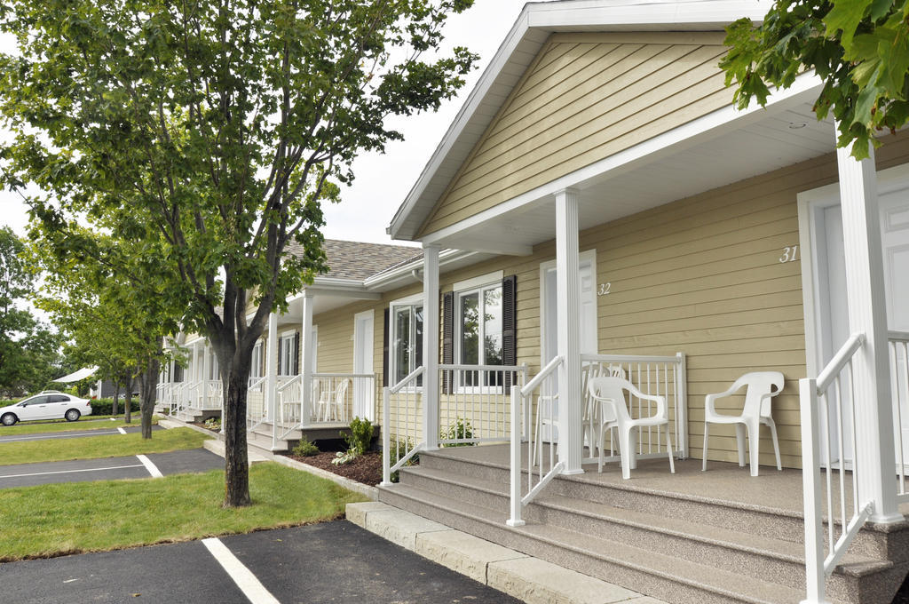 Motel Blanche D'Haberville Saint-Jean-Port-Joli Exterior photo
