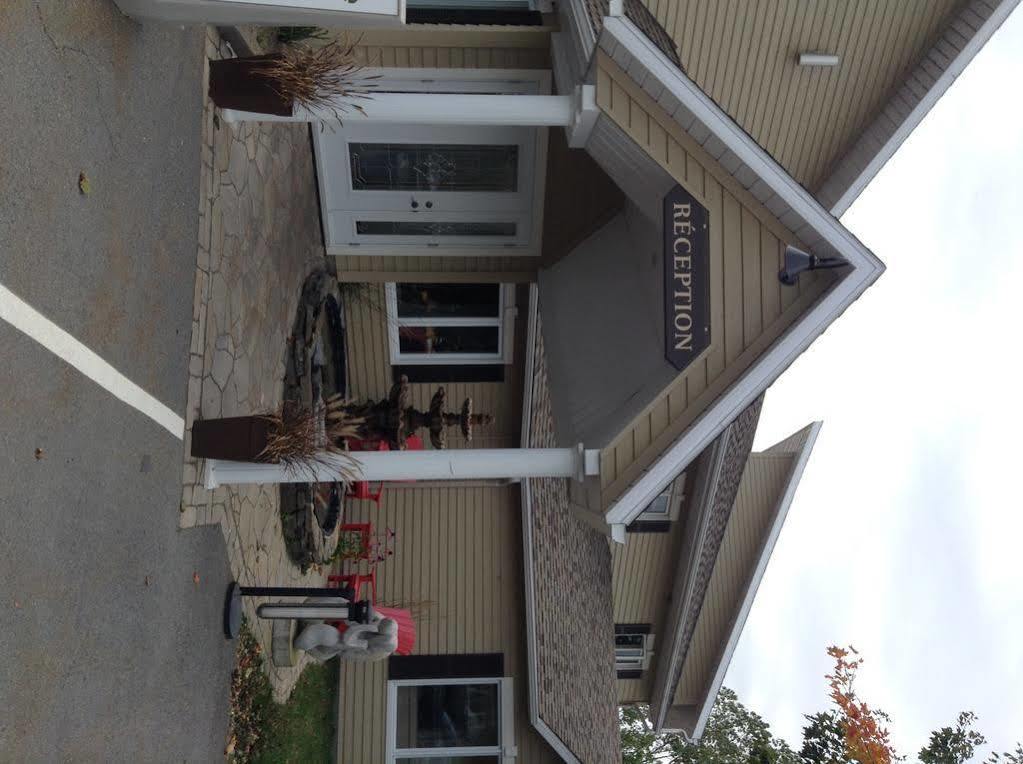 Motel Blanche D'Haberville Saint-Jean-Port-Joli Exterior photo